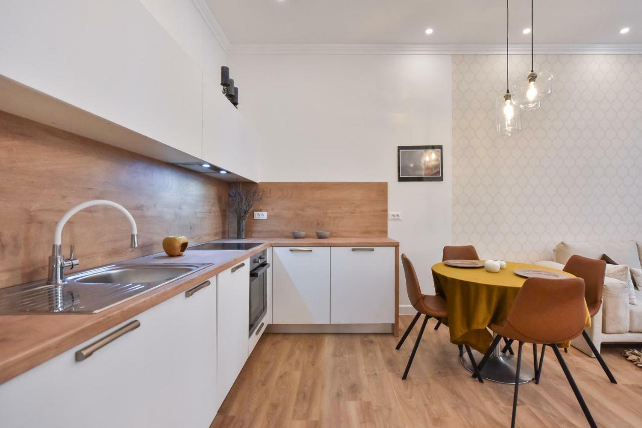 Center Simeon Apartment Zadar Eksteriør bilde